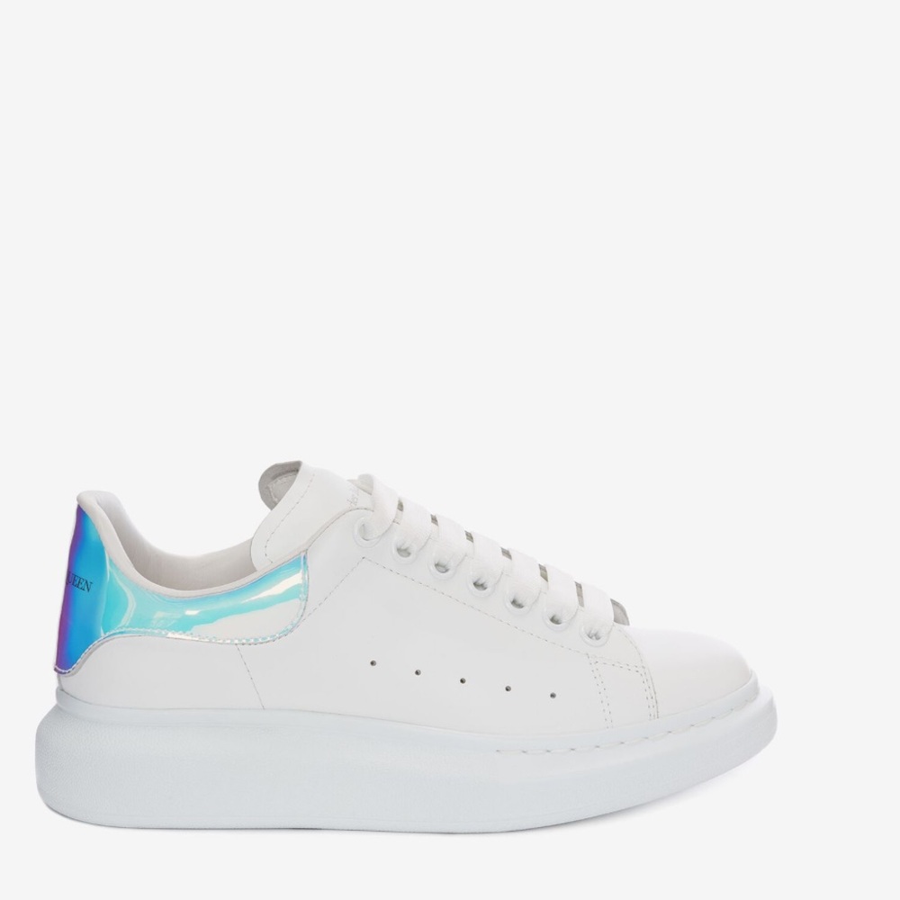 Alexander McQueen oversized sneaker in white/shock pink